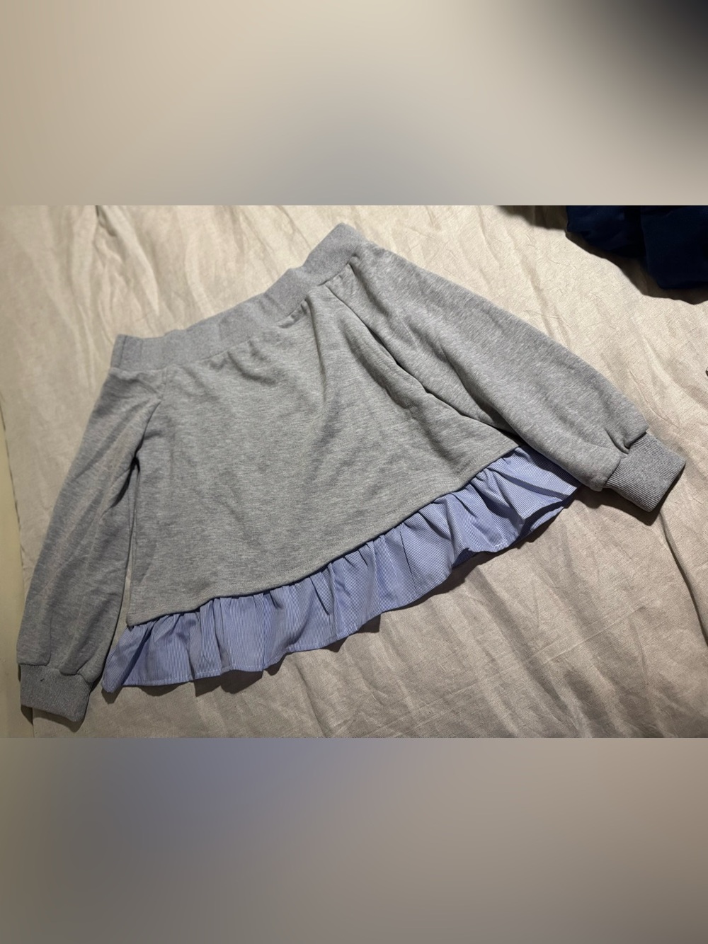After Market Gray Ruffle-Hem Shirt with Blue Stripe Trim size M Nwt
